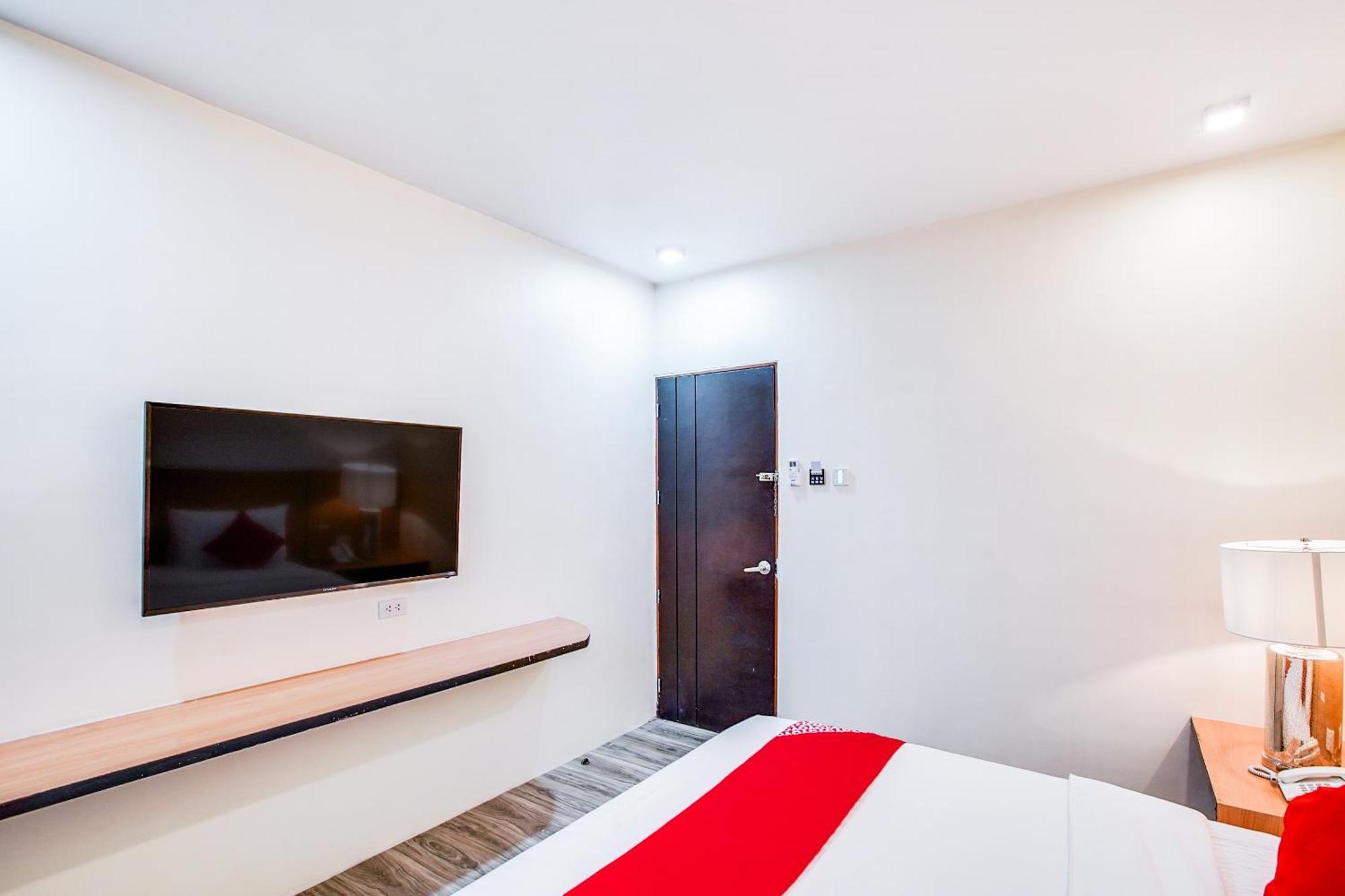 Oyo 489 Casa Mia Hotel Suites General Santos City Ngoại thất bức ảnh