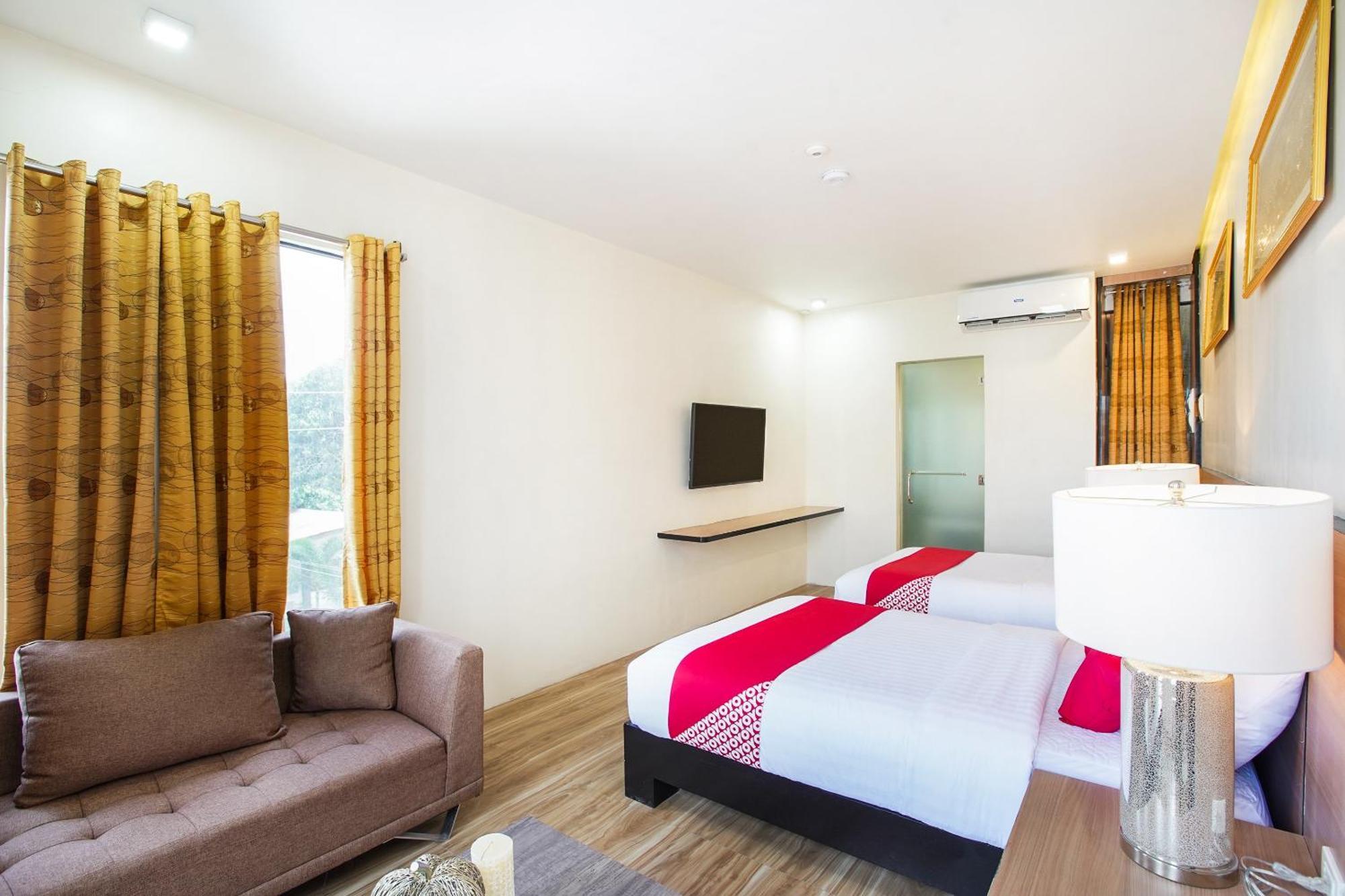 Oyo 489 Casa Mia Hotel Suites General Santos City Ngoại thất bức ảnh